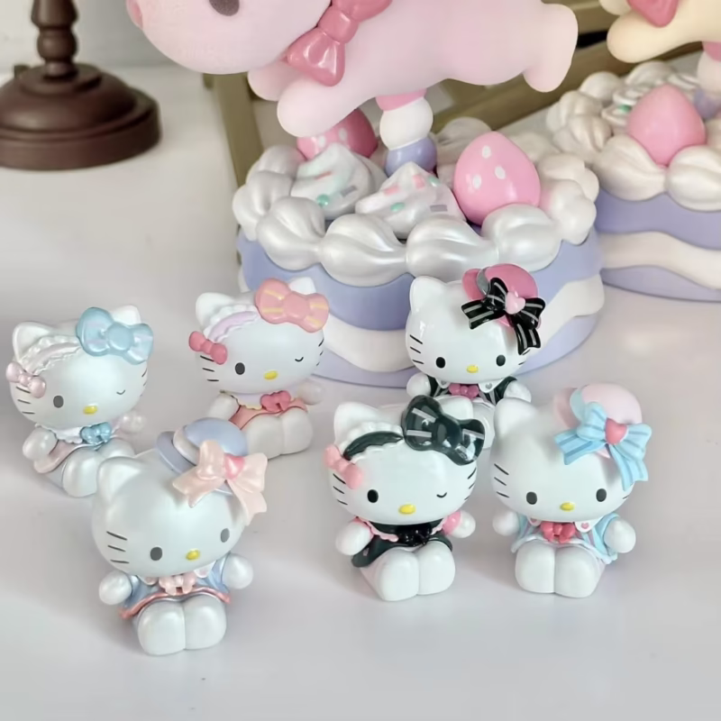 New Sanrio Adorable Sweet Bud Girl Adorable Bean Cartoon Hello Kitty My Melody Blind Box Ornament is a Kuromi children's toy birthday present.
