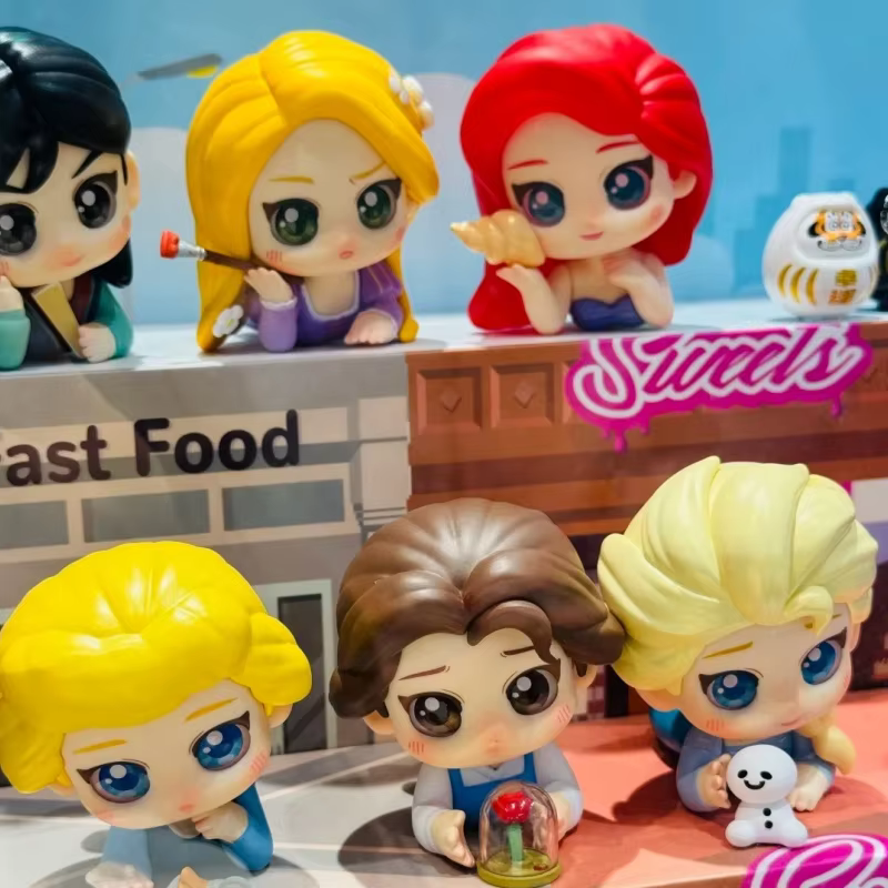 Walt Disney Princess Afternoon Break Series Blind Box Mulan Belle Rapunzel. The tale of Cinderella Elsa's Collection Surprise Box of Figure Toys as a Present